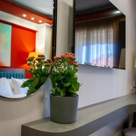 Art Aronos Hotel *